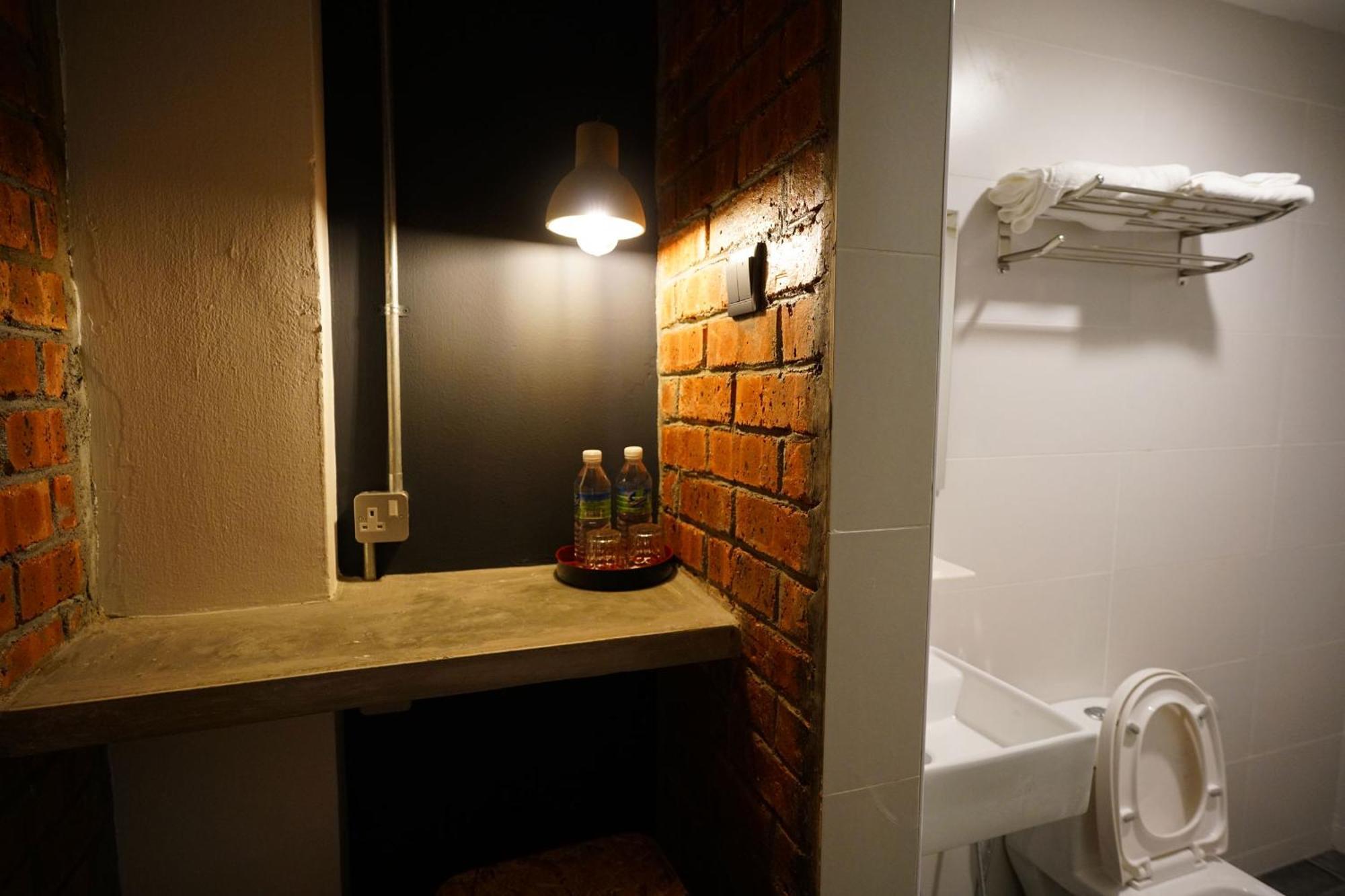 Brick Box Hotel @ Oldtown Ipoh Kamer foto