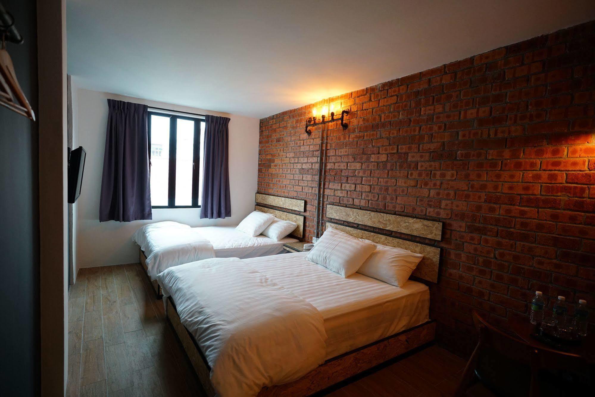 Brick Box Hotel @ Oldtown Ipoh Buitenkant foto